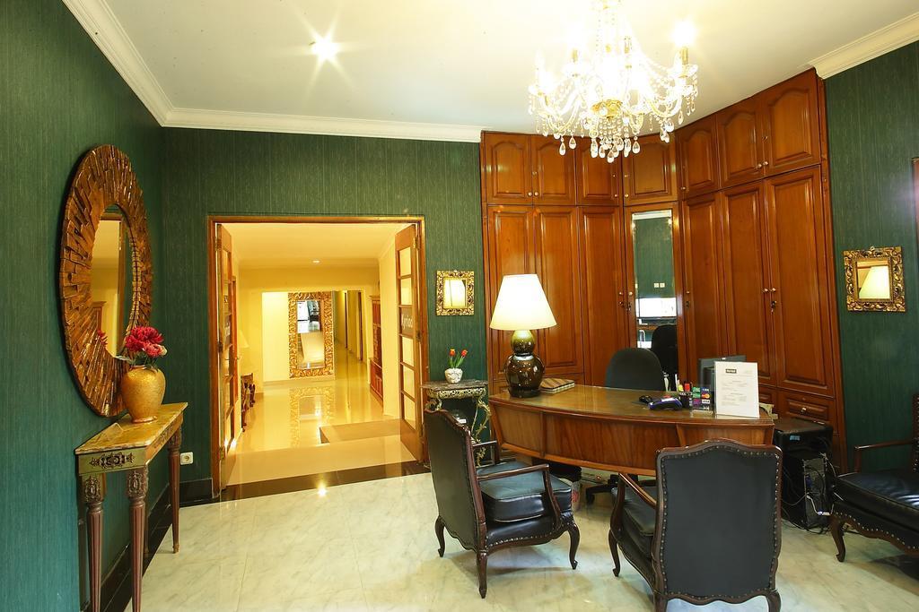 Arimbi Pejaten Suites Cakarta Dış mekan fotoğraf